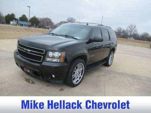 Used 2009 Chevrolet Tahoe LT image 3