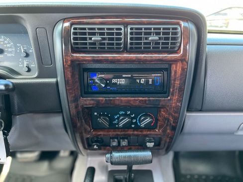 Used 1997 Jeep Cherokee Country AWD/4WD image 16