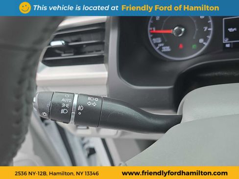 Used 2019 GMC Acadia SLE image 31