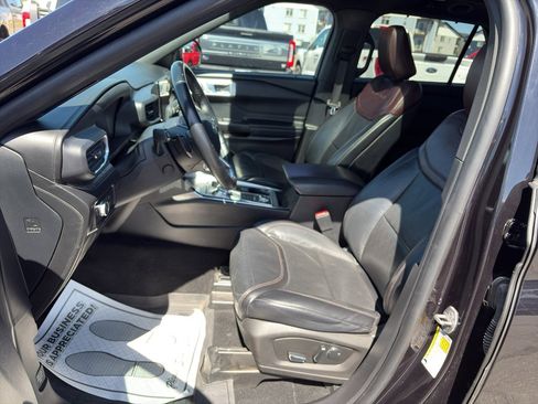 Used 2020 Ford Explorer Platinum AWD/4WD image 20