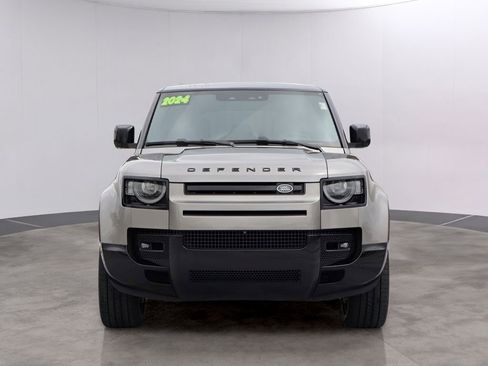 Certified 2024 Land Rover Defender 110 X-Dynamic SE AWD/4WD image 2
