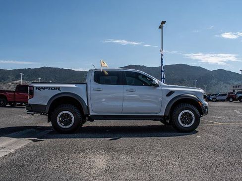 Certified 2025 Ford Ranger Raptor AWD/4WD image 4