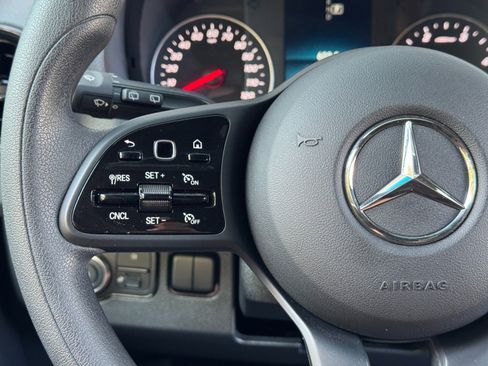 Used 2024 Mercedes-Benz Sprinter 2500 image 20