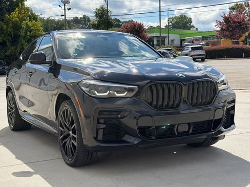 Used 2022 BMW X6 xDrive40i w/ M Sport Package AWD/4WD image 7