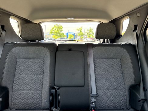 Used 2024 Chevrolet Equinox LT image 7