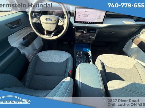 Used 2025 Ford Maverick XLT w/ XLT Luxury Package AWD/4WD image 7