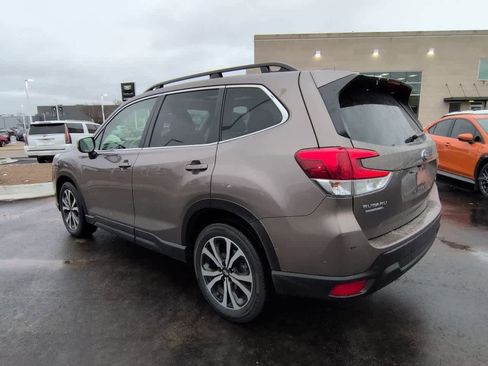 Used 2022 Subaru Forester Limited image 4