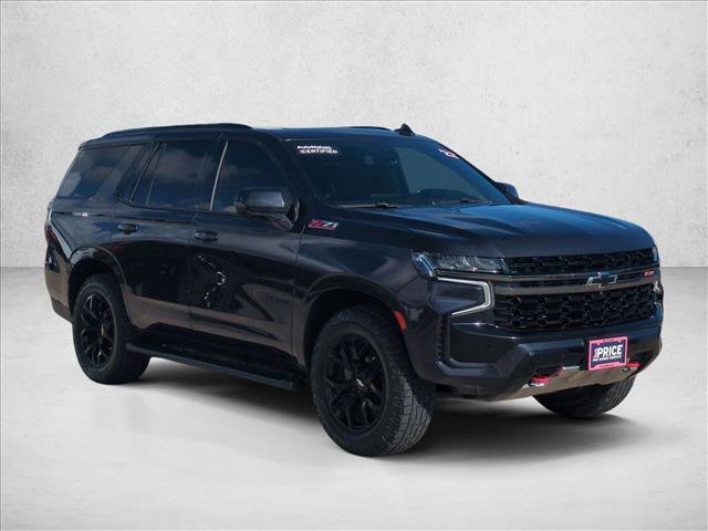 Used 2022 Chevrolet Tahoe Z71 w/ Luxury Package AWD/4WD image 3