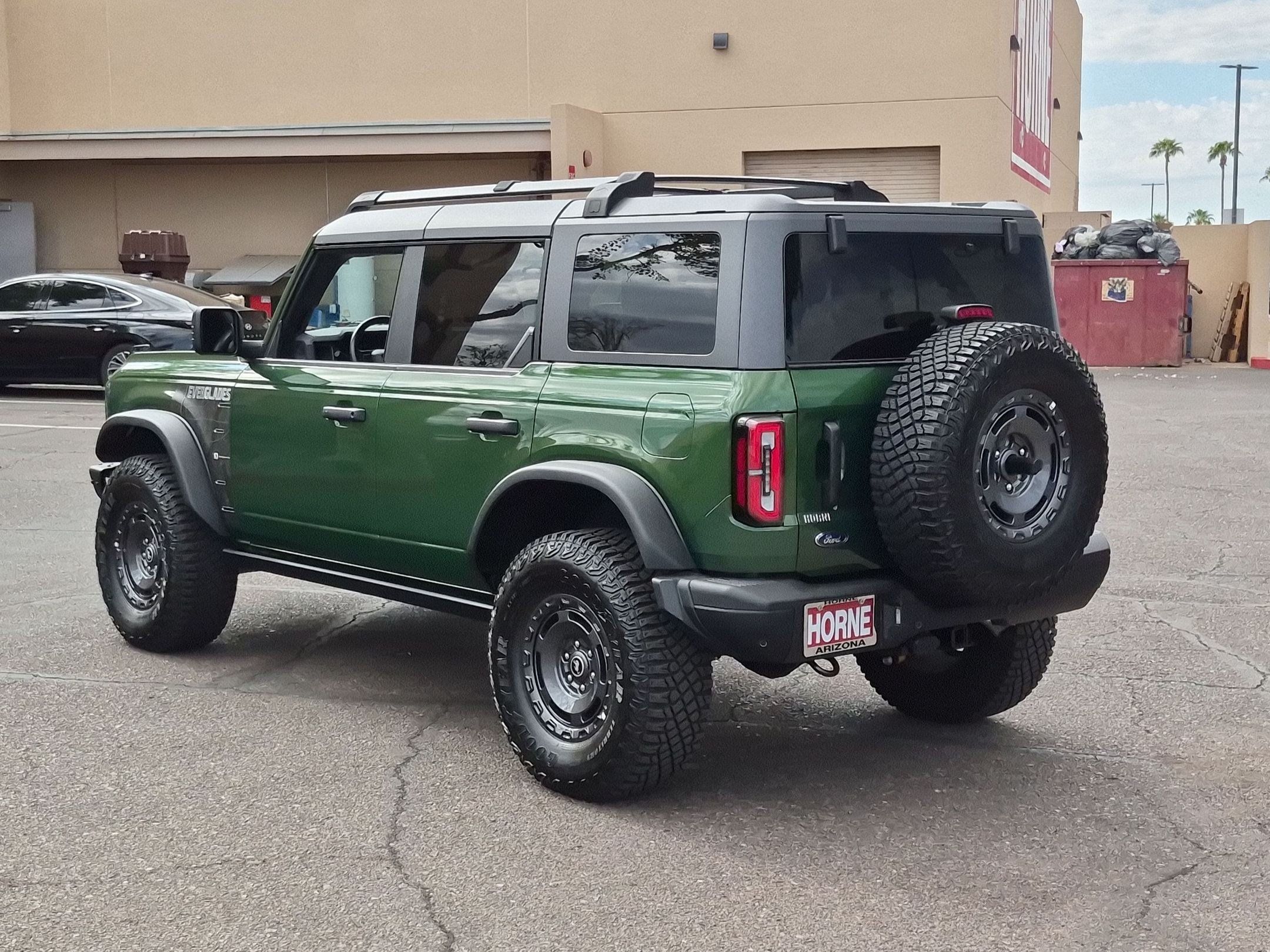Used 2024 Ford Bronco Everglades AWD/4WD image 8