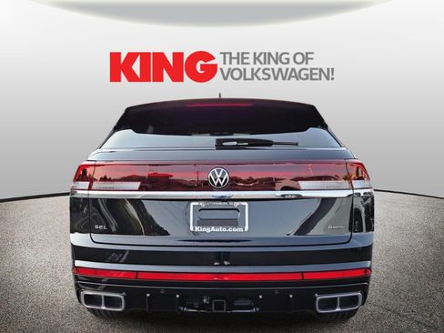 New 2026 Volkswagen Atlas Cross Sport SEL Premium R-Line AWD/4WD image 4