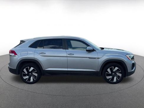 Used 2026 Volkswagen Atlas Cross Sport SE AWD/4WD image 13
