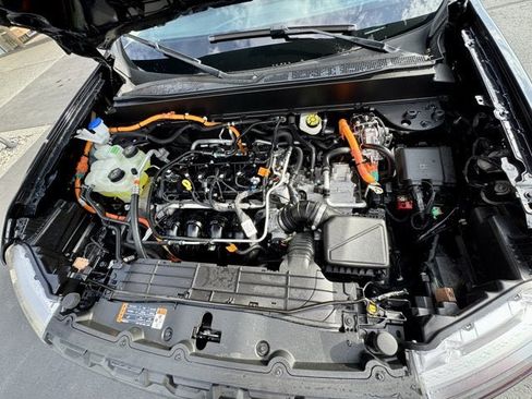 Used 2022 Ford Maverick XL image 22