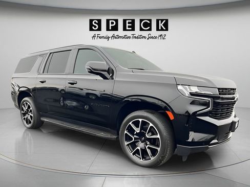 Used 2024 Chevrolet Suburban RST w/ Luxury Package AWD/4WD image 7