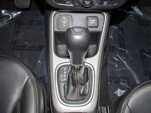 Used 2020 Jeep Compass Latitude image 24