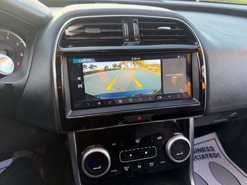 Used 2020 Jaguar XE S image 13