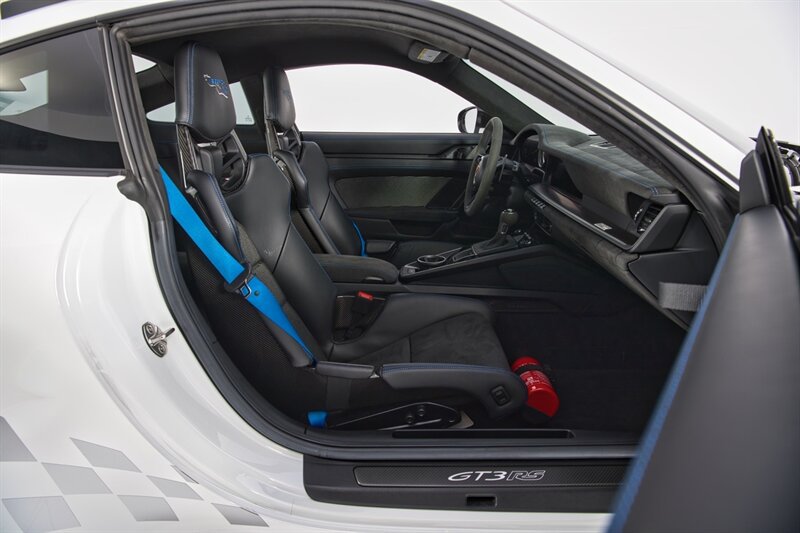 Used 2024 Porsche 911 GT3 RS RWD image 37