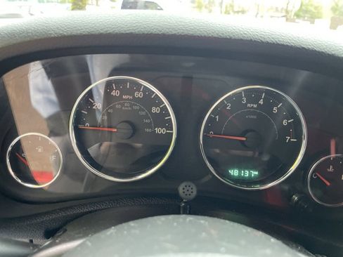 Used 2015 Jeep Wrangler Unlimited Sport image 12