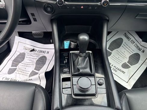 Used 2023 MAZDA MAZDA3 s FWD image 21