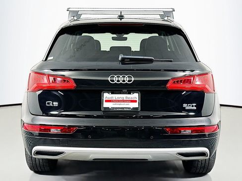 Used 2018 Audi Q5 2.0T Premium Plus w/ Premium Plus Package AWD/4WD image 3