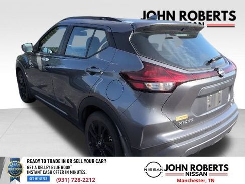 Used 2023 Nissan Kicks SR FWD image 7