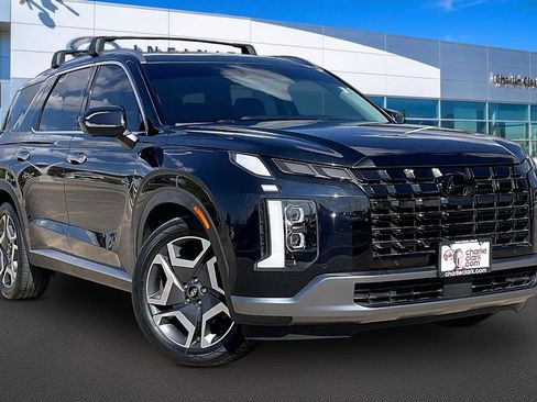 Used 2024 Hyundai Palisade SEL w/ Premium Package FWD image 11