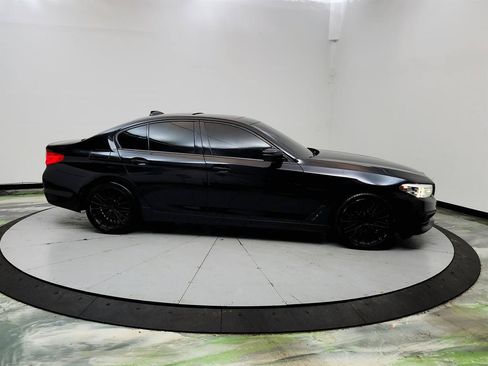 Used 2018 BMW 540i w/ Premium Package RWD image 4