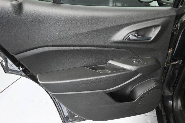 Used 2024 Chevrolet Trax LS FWD image 27