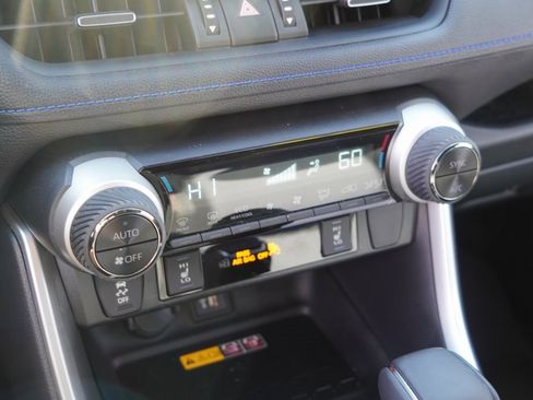 Used 2025 Toyota RAV4 XSE w/ Advanced Technology Package image 26