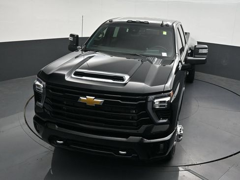 Used 2026 Chevrolet Silverado 3500 High Country w/ High Country Premium Package AWD/4WD image 24