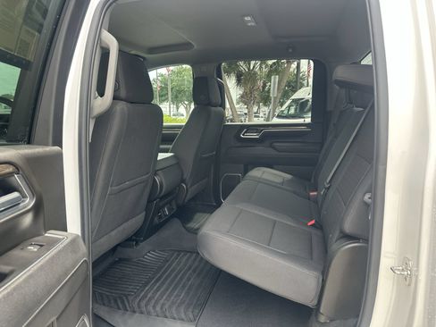Used 2025 Chevrolet Silverado 2500 LT w/ Convenience Package AWD/4WD image 31