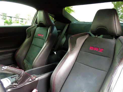 Used 2017 Subaru BRZ Limited w/ Performance Package RWD image 24