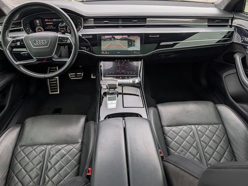 Used 2021 Audi S8 L w/ S8 Executive Package AWD/4WD image 13