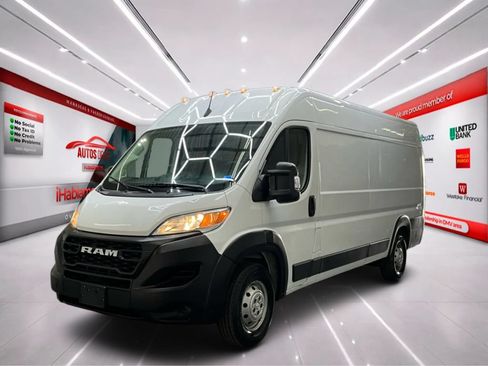 Used 2023 RAM ProMaster 3500 FWD image 3