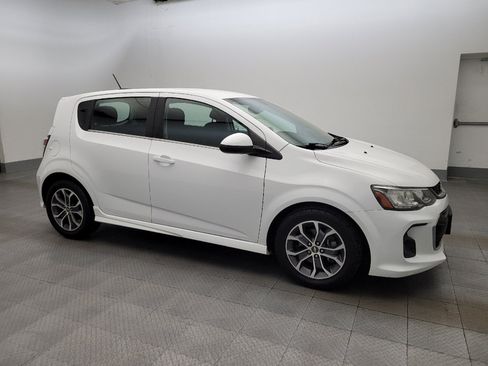 Used 2017 Chevrolet Sonic LT FWD image 11