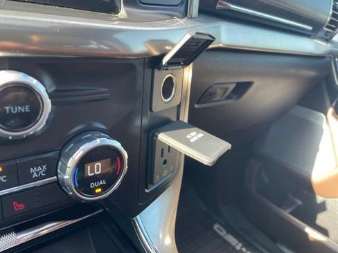 Used 2021 Ford F150 King Ranch w/ Equipment Group 601A High AWD/4WD image 32