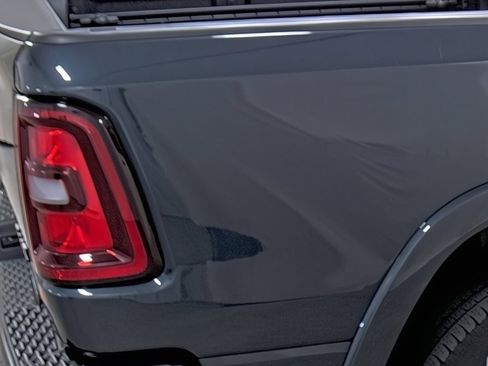 Used 2025 RAM 1500 Big Horn AWD/4WD image 13
