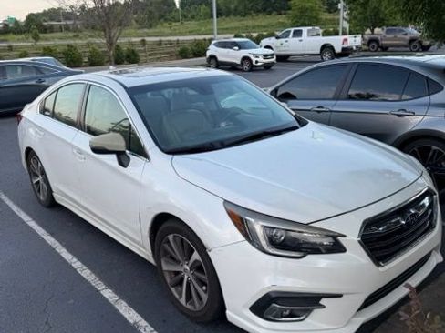 Used 2019 Subaru Legacy 2.5i Limited AWD/4WD image 3