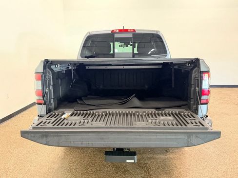Used 2023 Nissan Frontier SV w/ SV Convenience Package AWD/4WD image 6