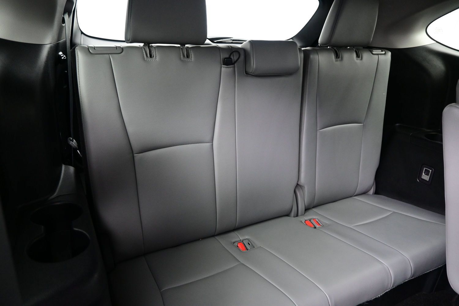 Used 2023 Toyota Highlander XLE AWD/4WD image 17