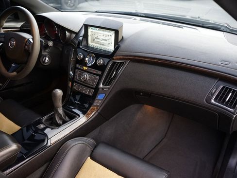 Used 2011 Cadillac CTS V w/ Wood Trim Package image 18