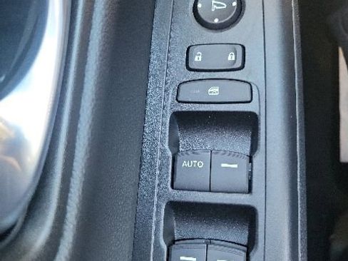 Used 2026 Honda CR-V LX image 18