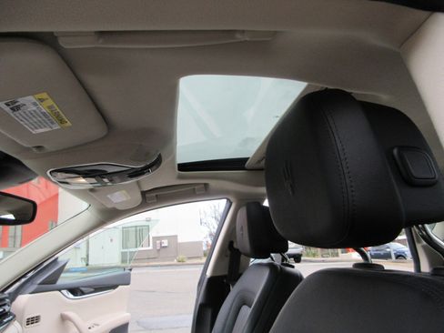 Used 2022 Maserati Quattroporte Modena image 41