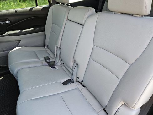 Used 2016 Honda Pilot EX-L image 12