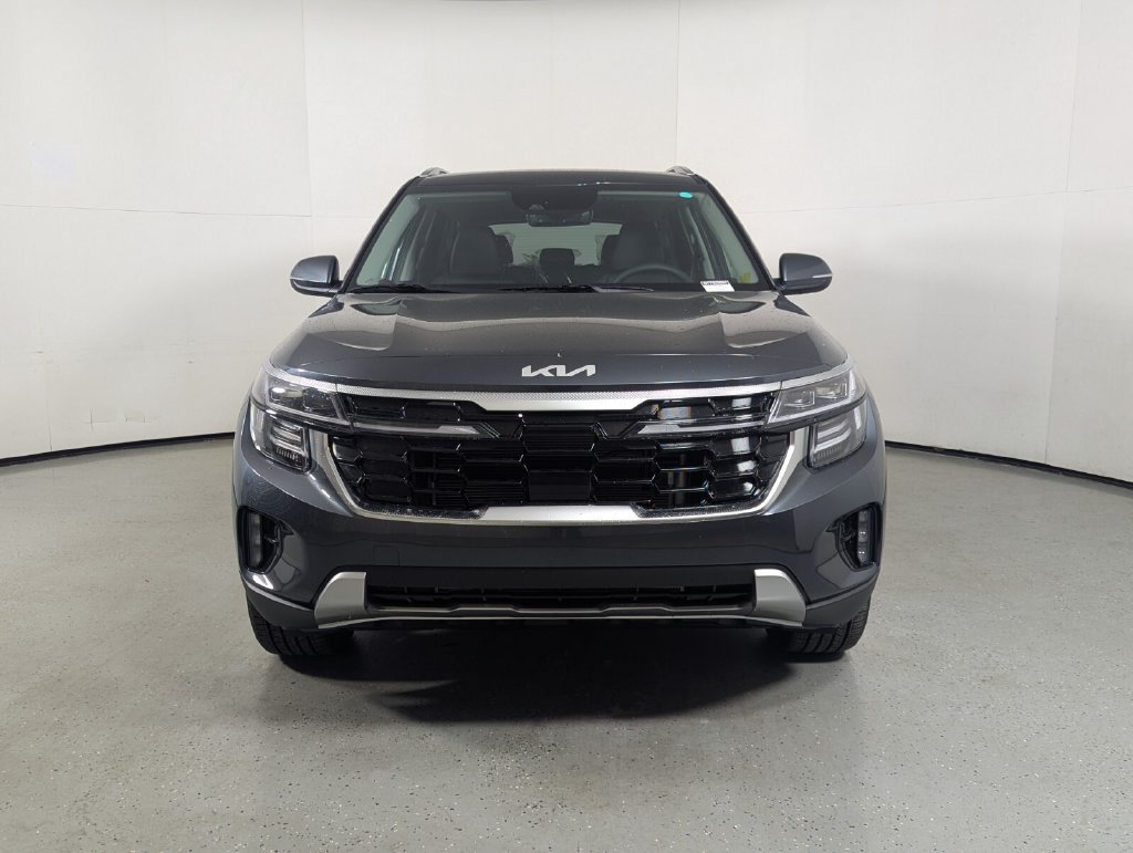 New 2026 Kia Seltos SX AWD/4WD image 2