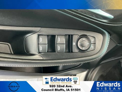 Used 2025 Buick Encore GX Preferred FWD image 19