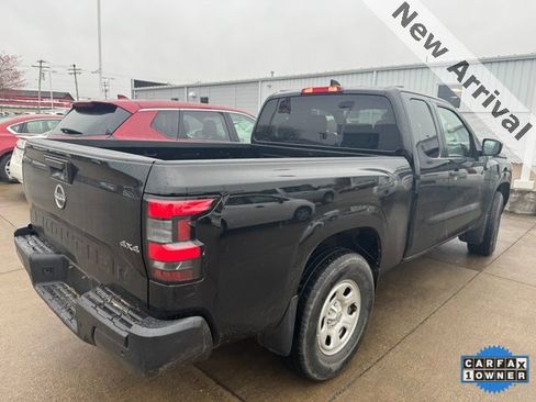 Used 2022 Nissan Frontier S w/ Technology Package image 2