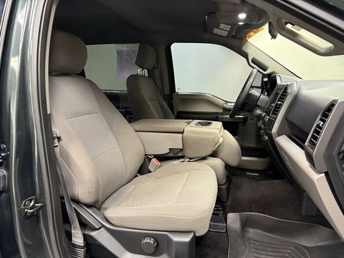 Used 2018 Ford F150 XLT w/ XTR Package image 12