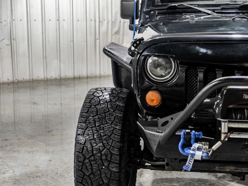 Used 2013 Jeep Wrangler Unlimited Sport AWD/4WD image 43