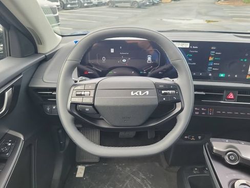 New 2026 Kia EV6 Light RWD image 10