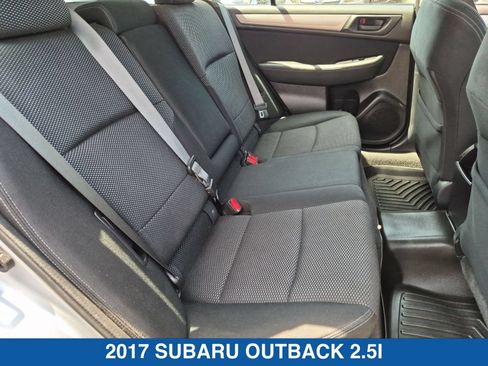 Used 2017 Subaru Outback 2.5i AWD/4WD image 21
